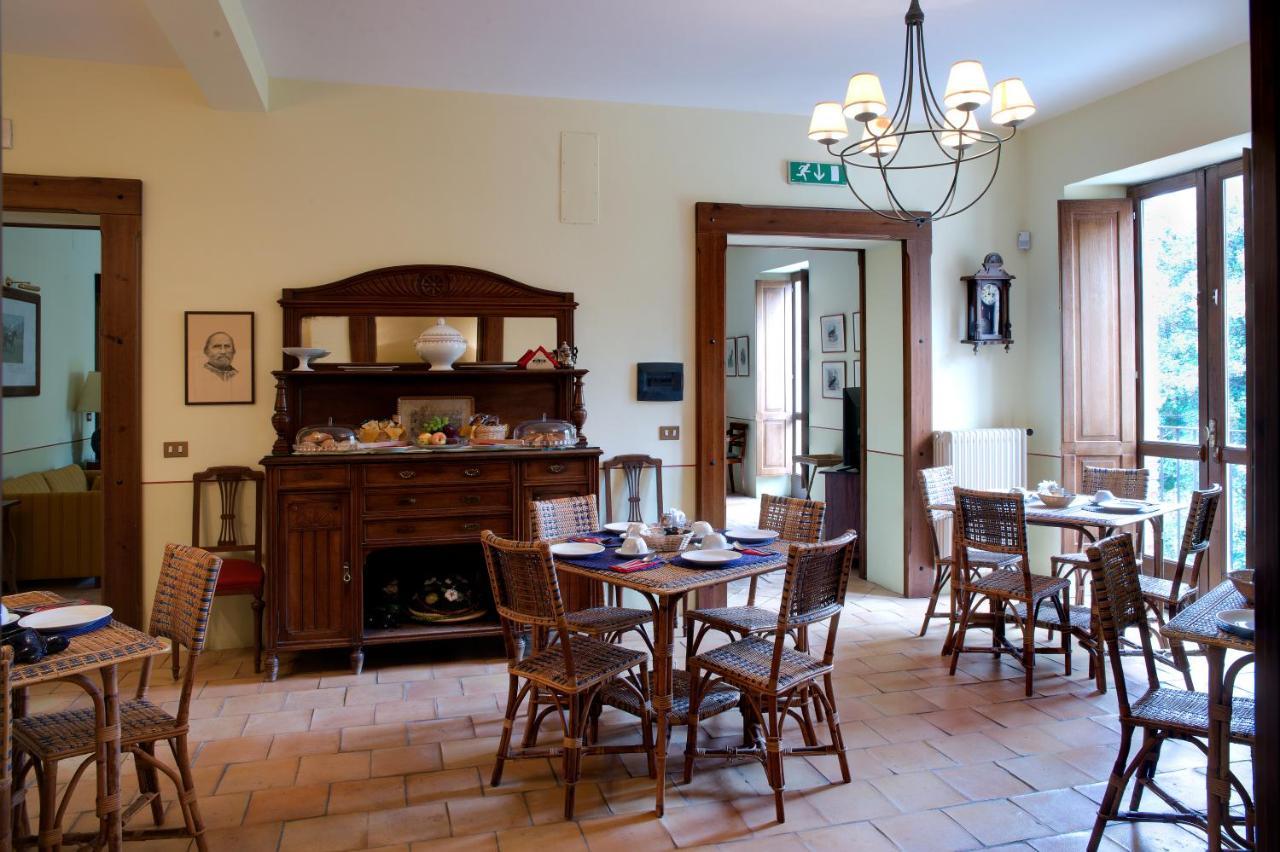 Hotel Torre Camigliati Dimora Storica à Camigliatello Silano Extérieur photo