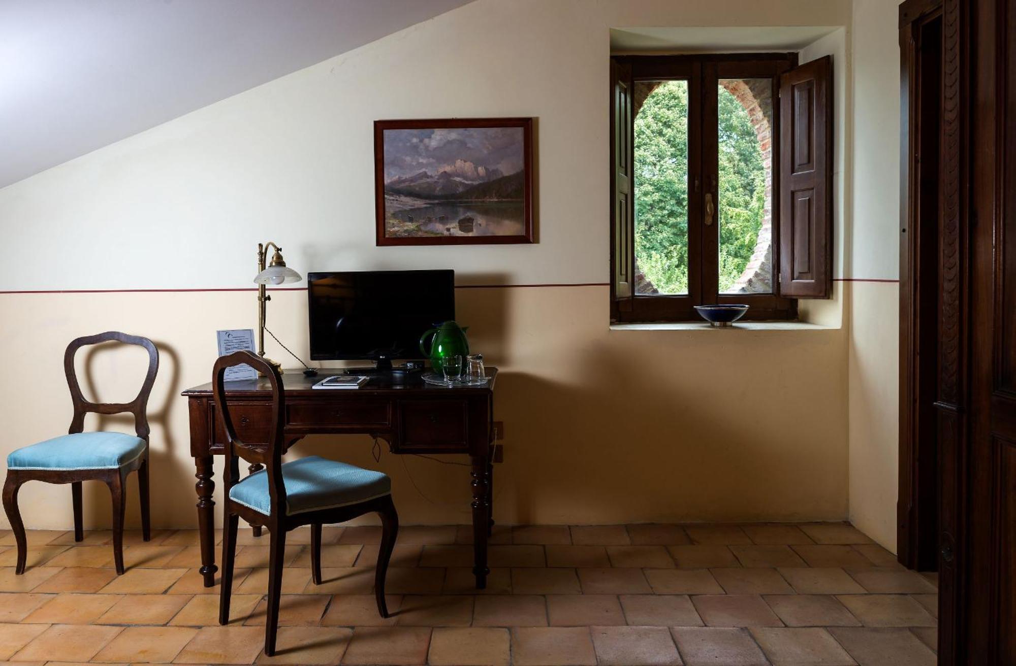 Hotel Torre Camigliati Dimora Storica à Camigliatello Silano Extérieur photo