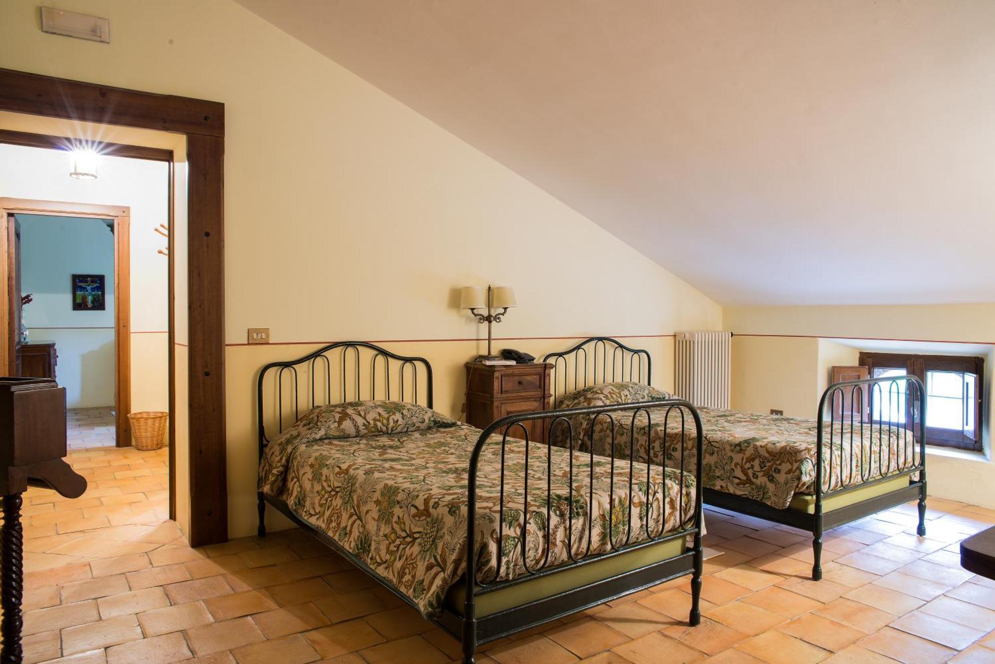 Hotel Torre Camigliati Dimora Storica à Camigliatello Silano Extérieur photo