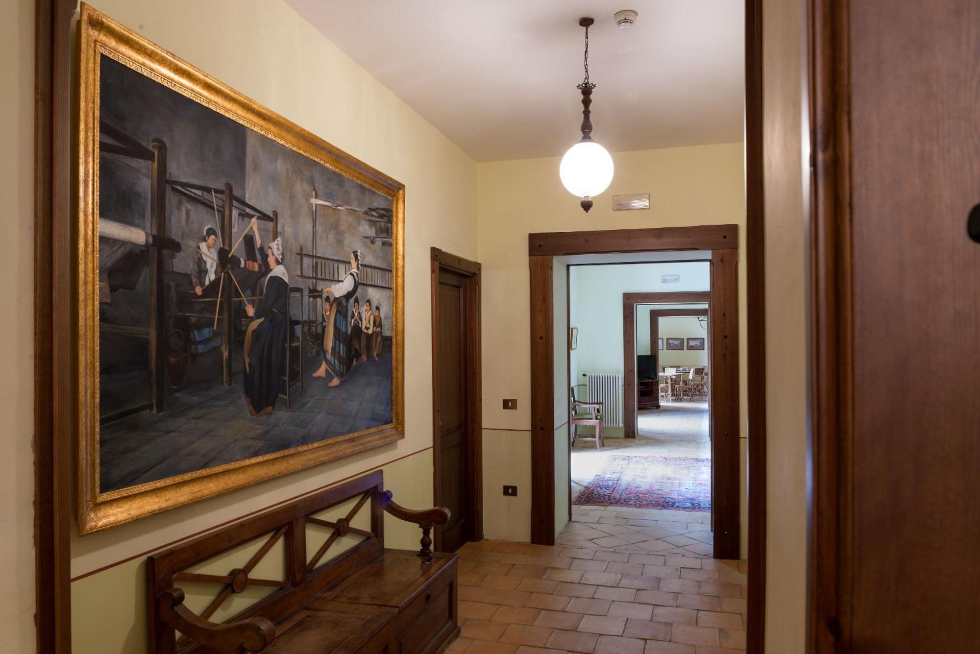 Hotel Torre Camigliati Dimora Storica à Camigliatello Silano Extérieur photo